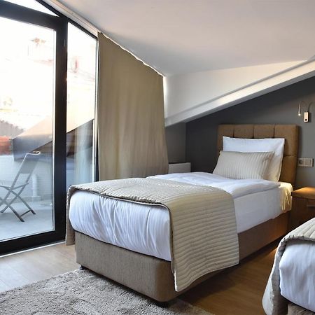 The Elegant Hotel Istambul Extérieur photo