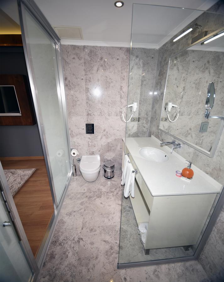 The Elegant Hotel Istambul Extérieur photo