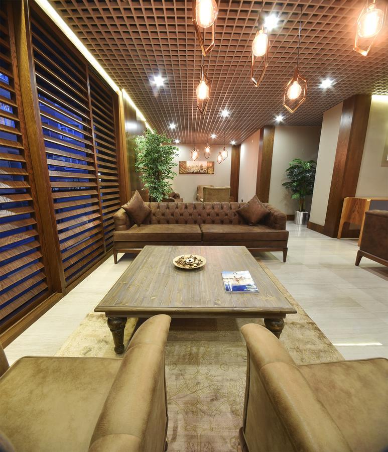 The Elegant Hotel Istambul Extérieur photo