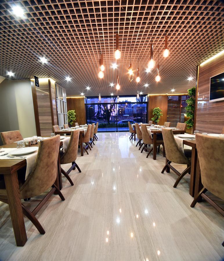 The Elegant Hotel Istambul Extérieur photo