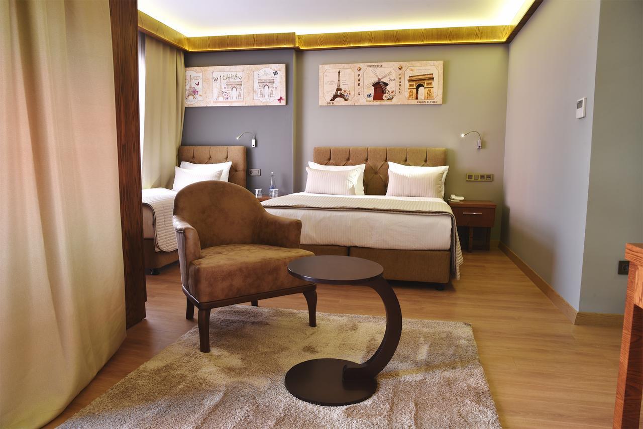 The Elegant Hotel Istambul Extérieur photo