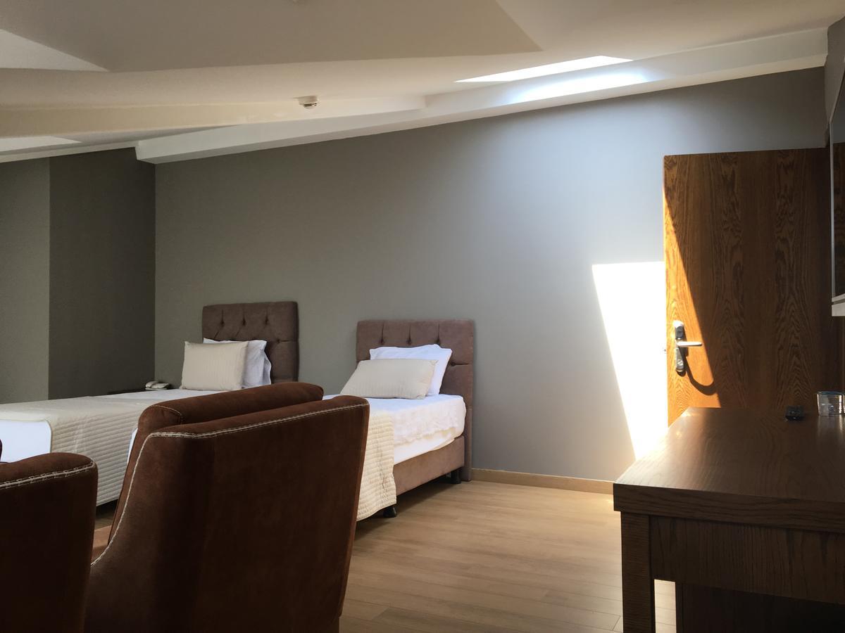 The Elegant Hotel Istambul Extérieur photo