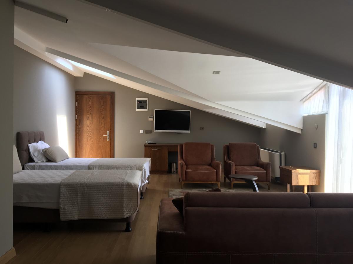 The Elegant Hotel Istambul Extérieur photo